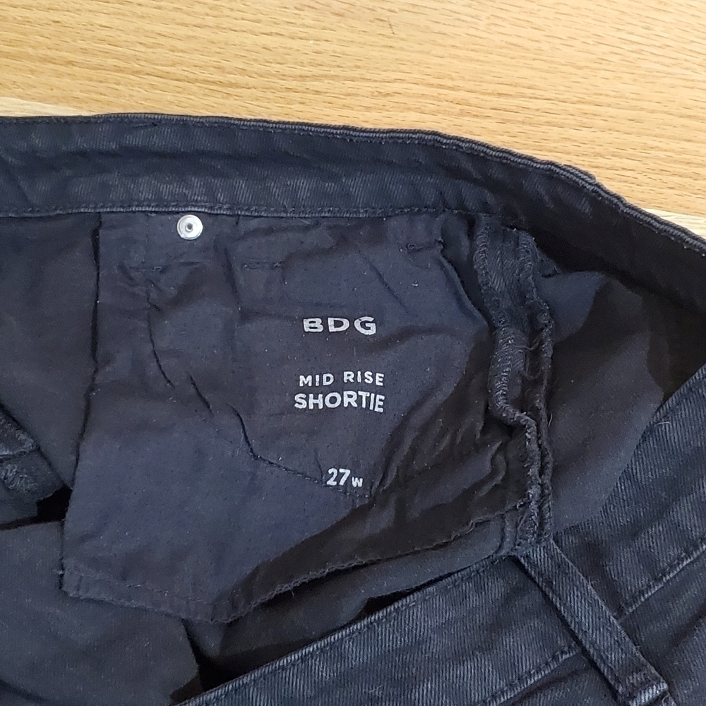 BDG Mid Rise Shortie Black Denim Shorts - Picture 4 of 6